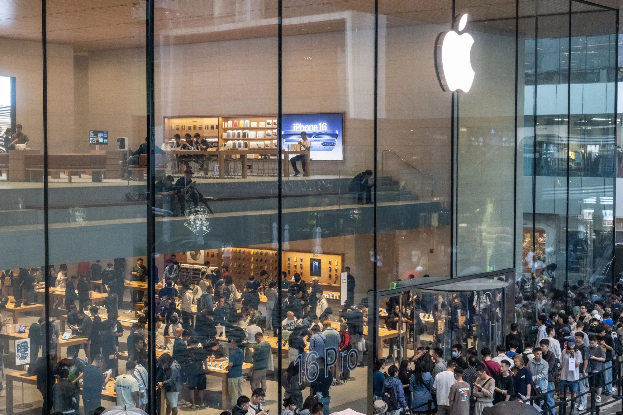 Apple’s Stock-Market Performance Is Increasingly Made in China