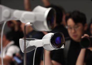 Apple Intelligence could arrive on Vision Pro in April