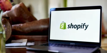 Shopify Adjusts Structure to Access Passive Management’s Trillion-Dollar Pool