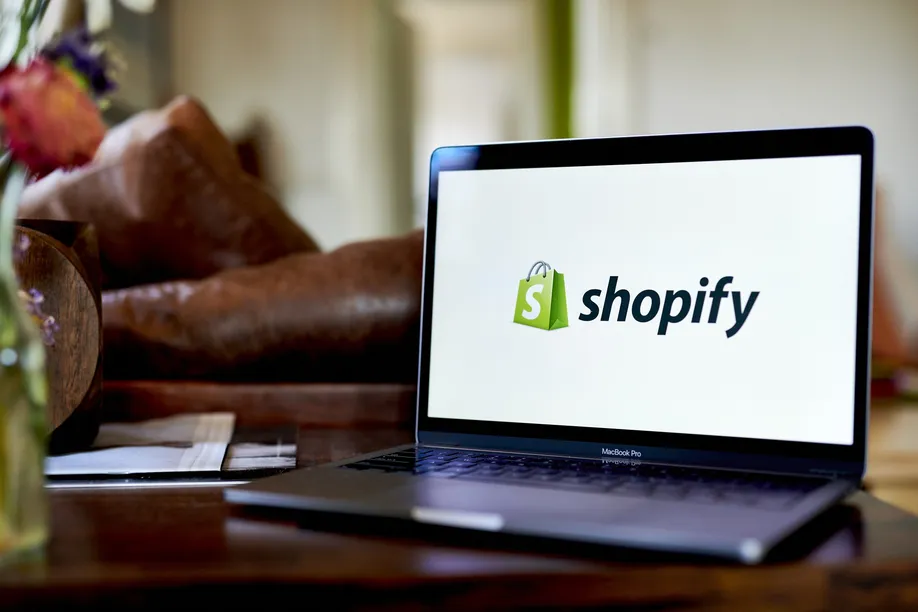 Shopify Adjusts Structure to Access Passive Management’s Trillion-Dollar Pool