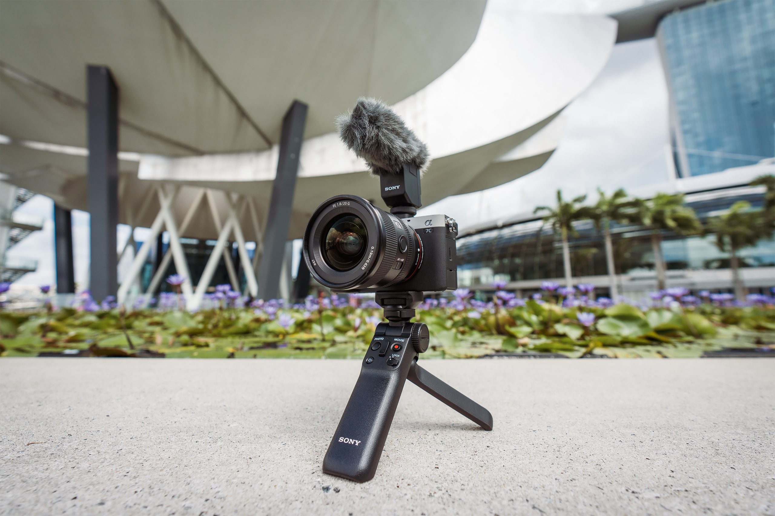 Sony’s Revamped Shooting Grip Packs Smarter Buttons and Balance for Run-and-Gun Shoots