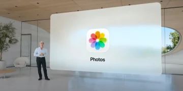 iOS 26 introduces refreshed Photos app interface following user concerns.