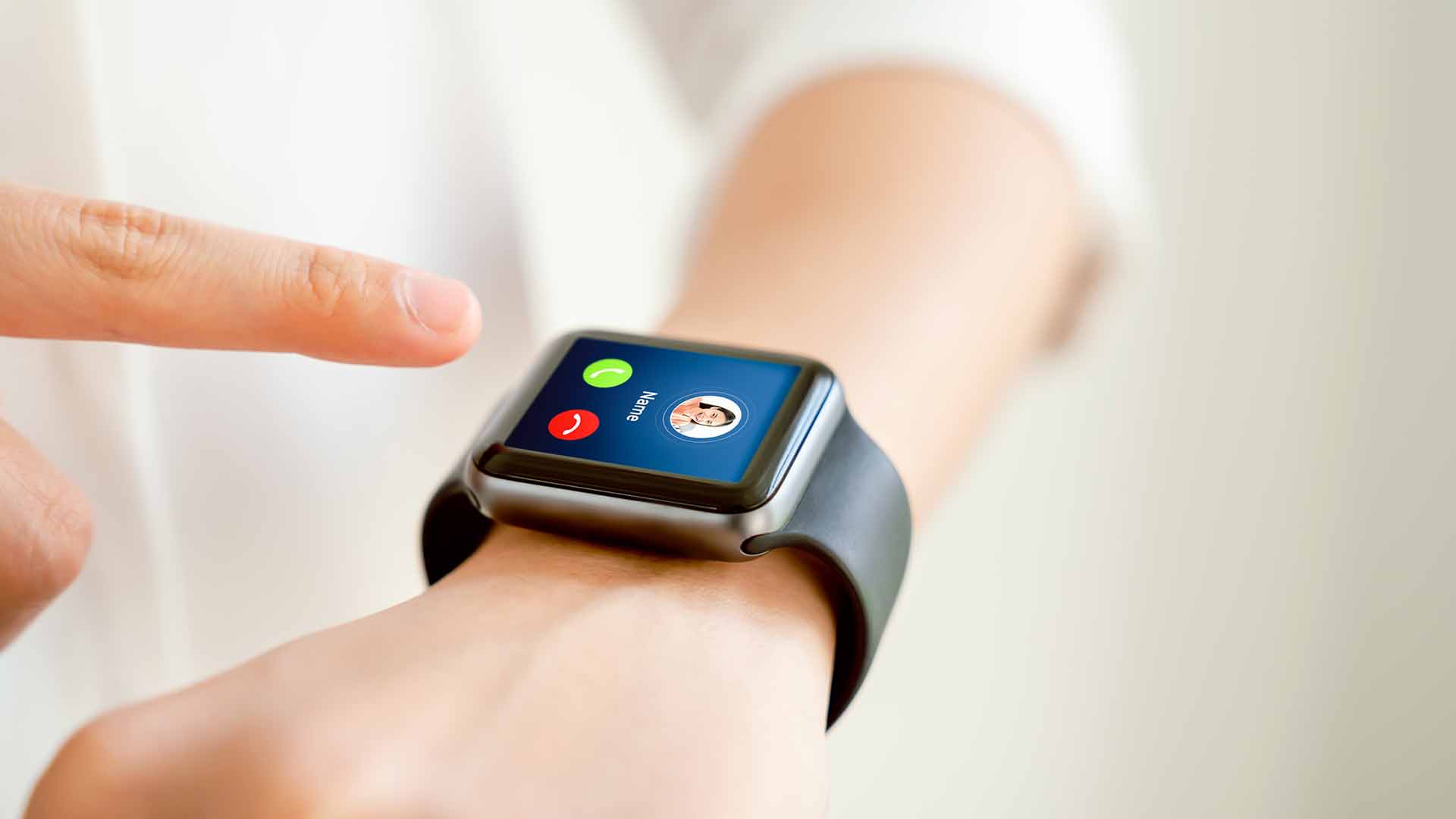 Meta May Launch First Smartwatch with a Built-In Camera, Beating Apple to the Punch