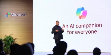 Microsoft AI Chief Warns Against Studying AI Consciousness