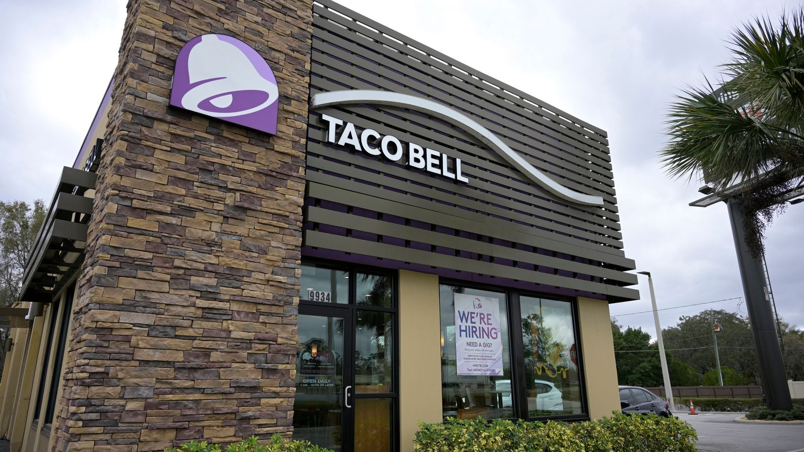 Taco Bell’s AI Drive-Thru Experiment Fails Due to User Trolling and AI Errors