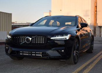 The End of an Era: The Last Volvo V90 Rolls Off the Line