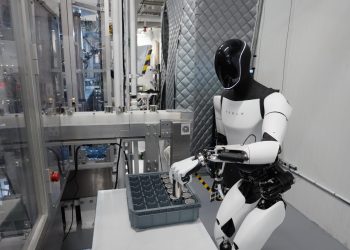 Elon Musk Says Tesla’s Robot Is Near a Major Breakthrough