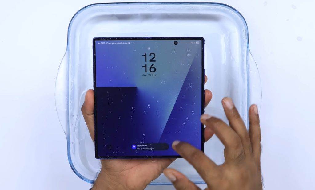 Future Galaxy Devices Could Feature Auto-Repairing Sensors