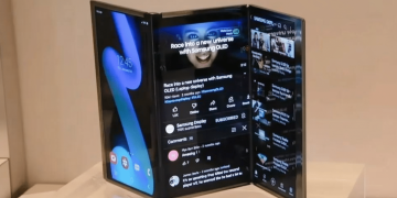 Samsung’s First Tri-Fold Phone Aims for Premium, Not Ultra-Premium Pricing