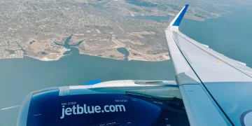 Airline Wi-Fi May Soon Get a Major Upgrade Thanks to Amazon