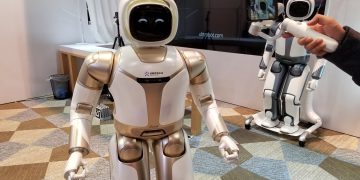 Robot Butlers Aren’t Ready for Your Home Yet, Engineers Warn