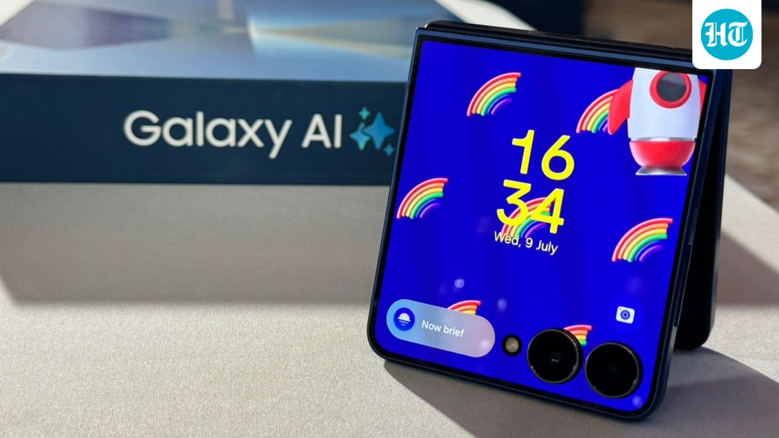 Galaxy Z Flip 8 Could Get Samsung’s Latest In-House Processor