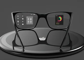 AR Tech That Fits You: Apple Reimagines Augmented Reality Wearables